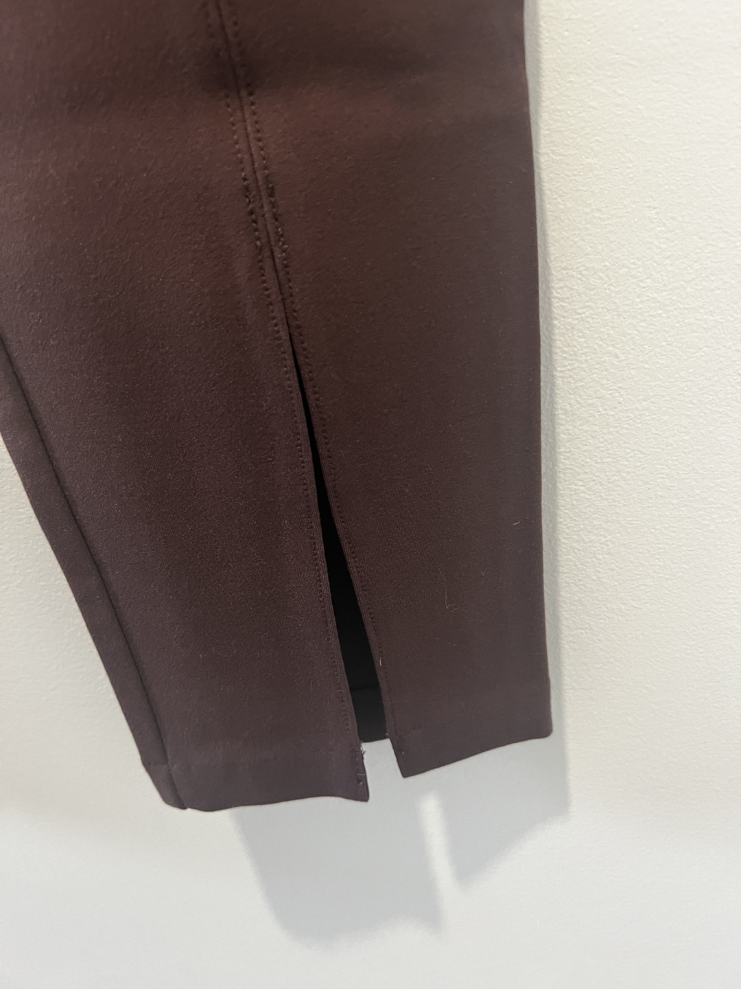 NEW GAP Women's Maroon Stretch Pants Size 10 - photo 3