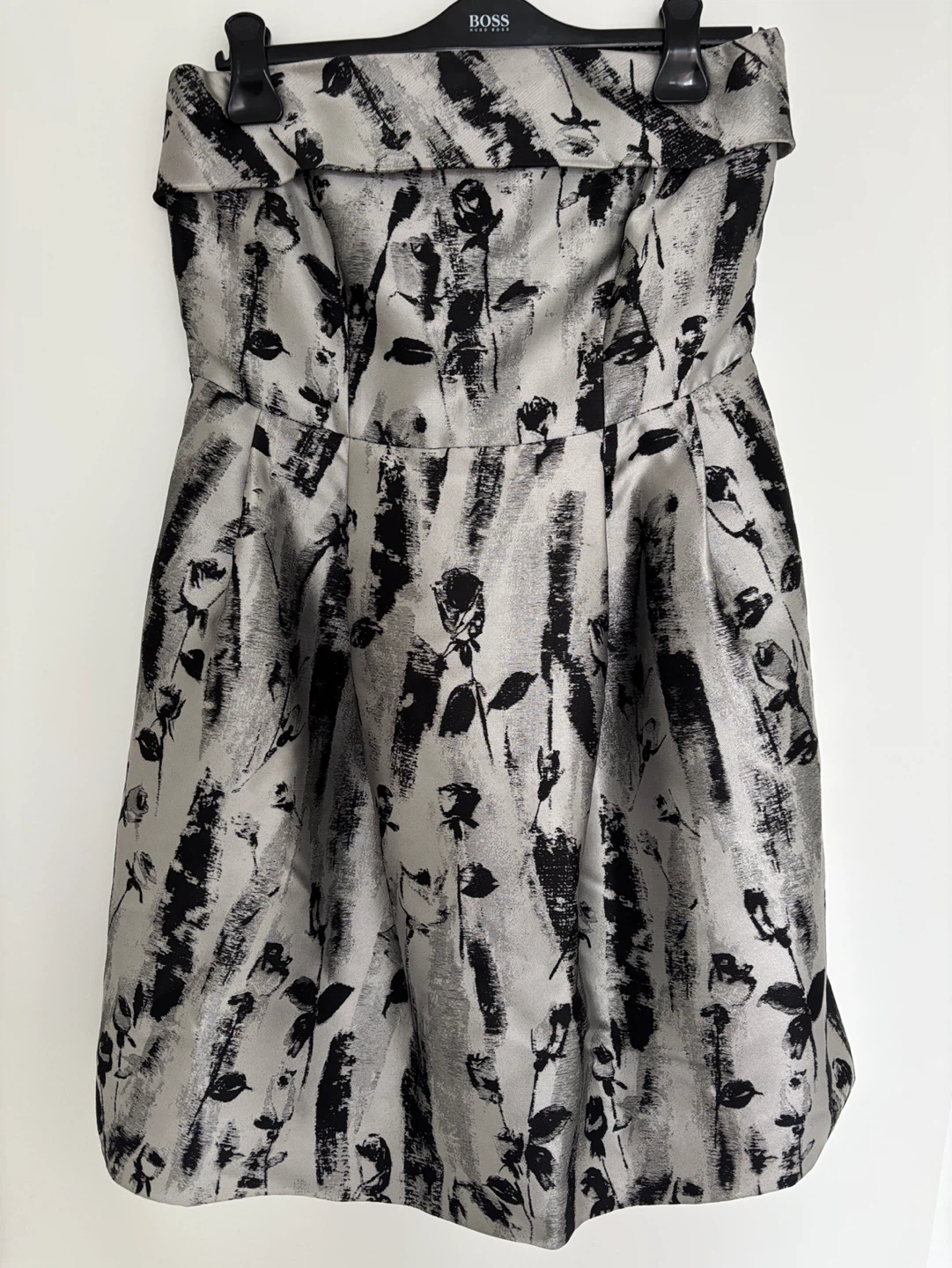 Carolina Herrera Black & Silver Floral Strapless Dress Size 10