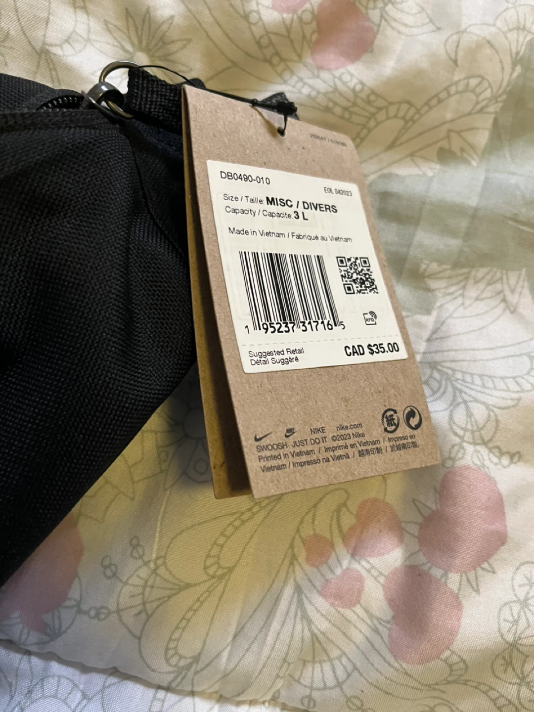 Nike Fanny Pack / Crossbody Bag - Black, 3L Capacity - photo 2