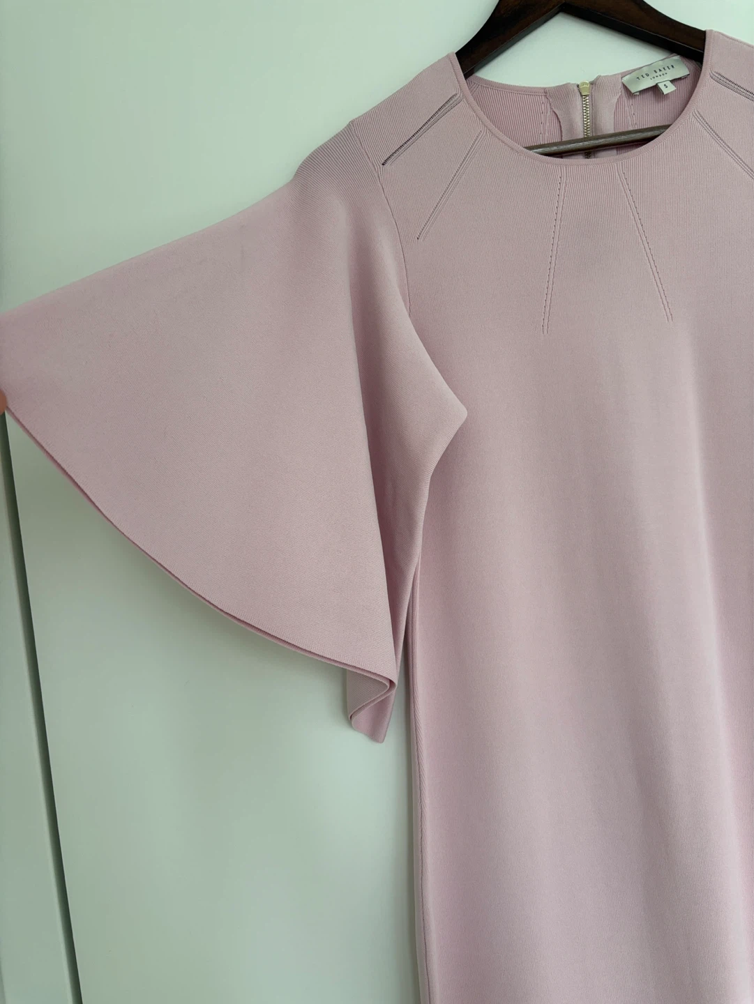 Ted Baker London Pink Flutter Sleeve Knit Dress Size 5 - photo 2
