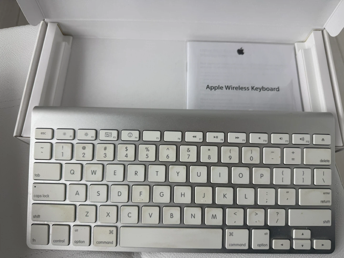 Apple Wireless Keyboard A1314 - photo 2