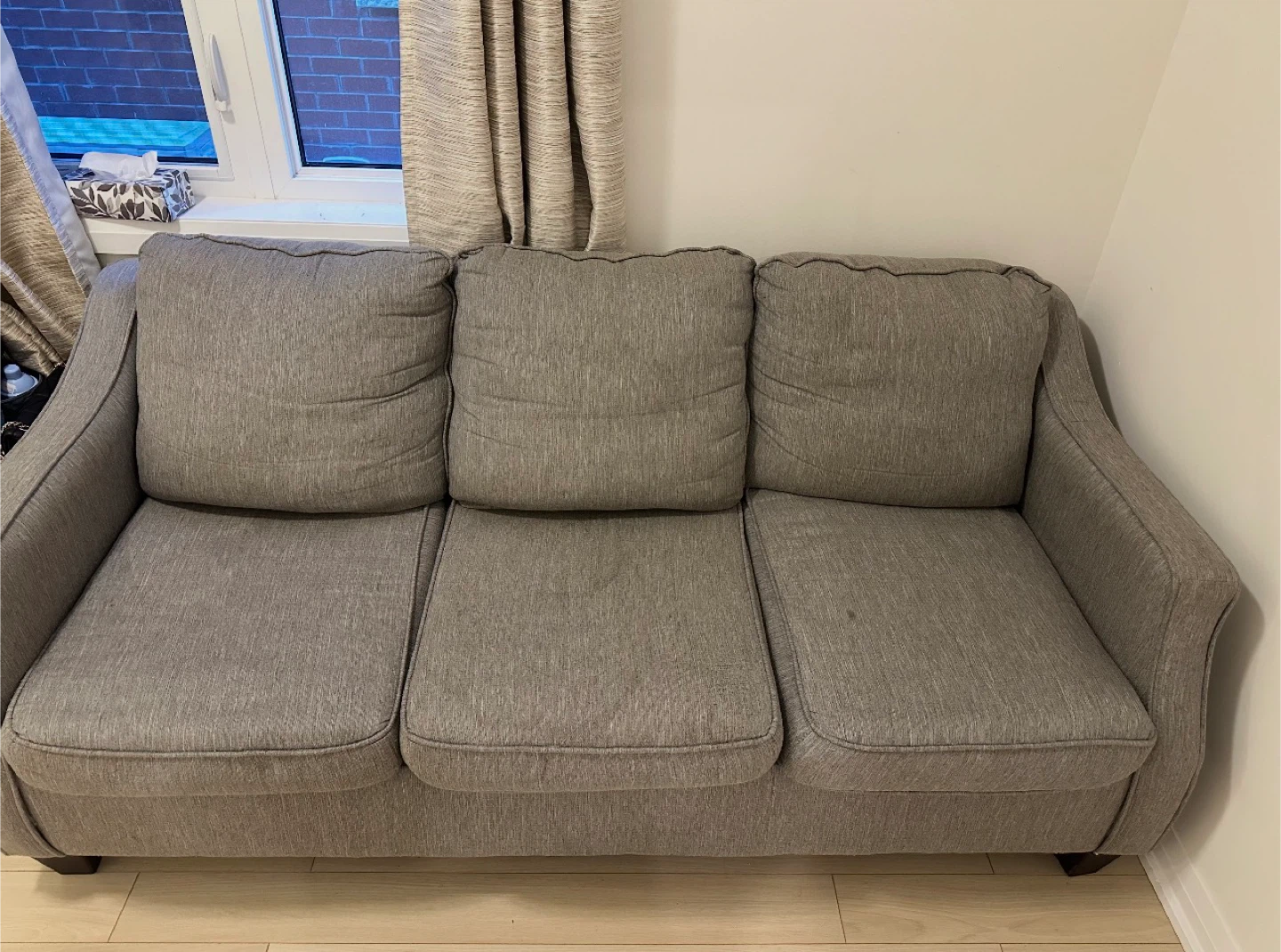 Grey Three-Seater Sofa with Throw Blanket - photo 2