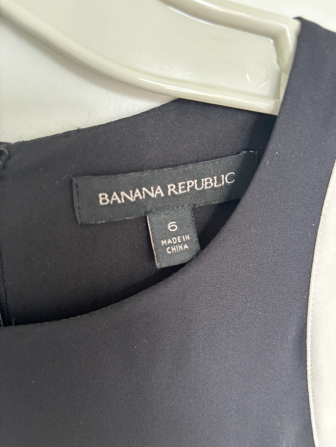 Banana Republic Black & White Pleated Dress Size 6 - photo 2