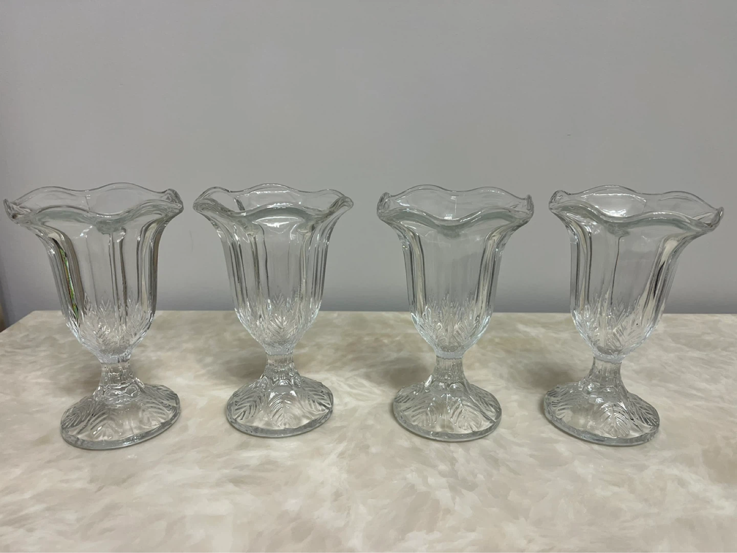 Set of 4 Clear Glass Sundae Dishes