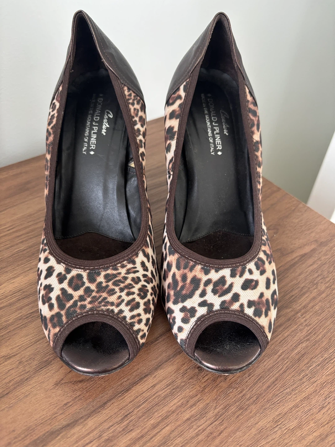 Donald J Pliner Leopard Print Peep Toe Heels Size 10M