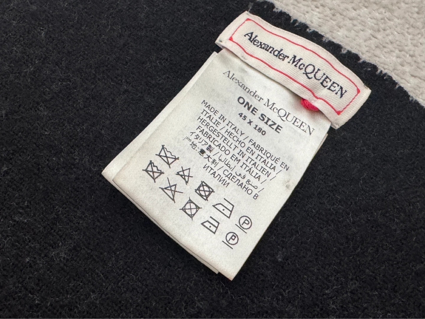 Alexander McQueen Black Wool Scarf - photo 4