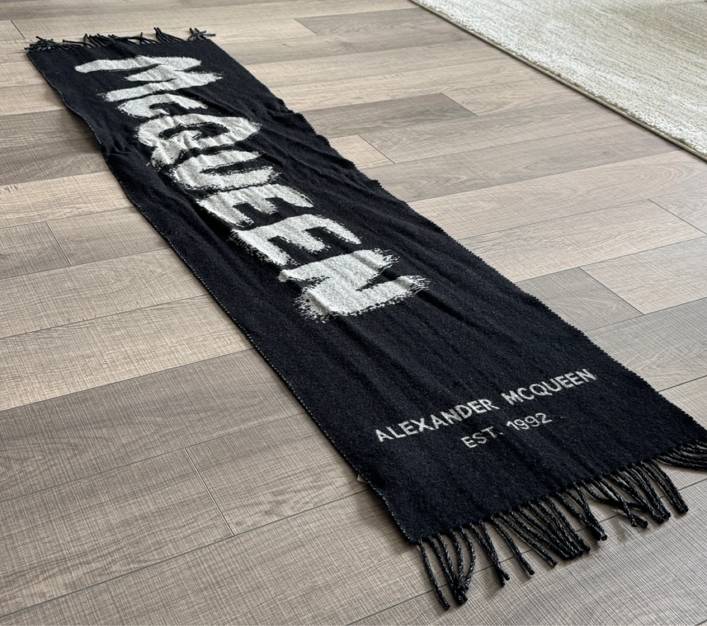Alexander McQueen Black Wool Scarf - photo 3