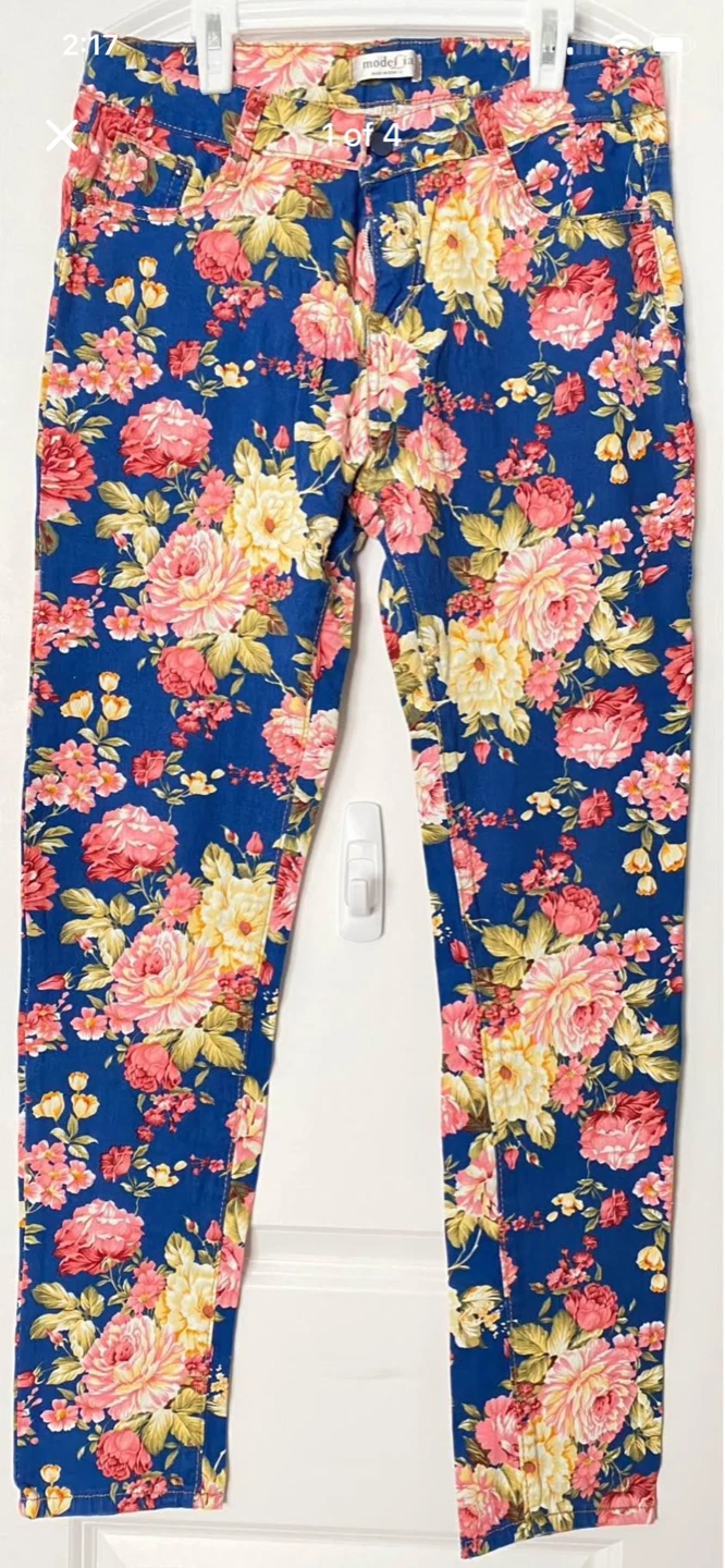 Modelia Floral Skinny Pants Size L