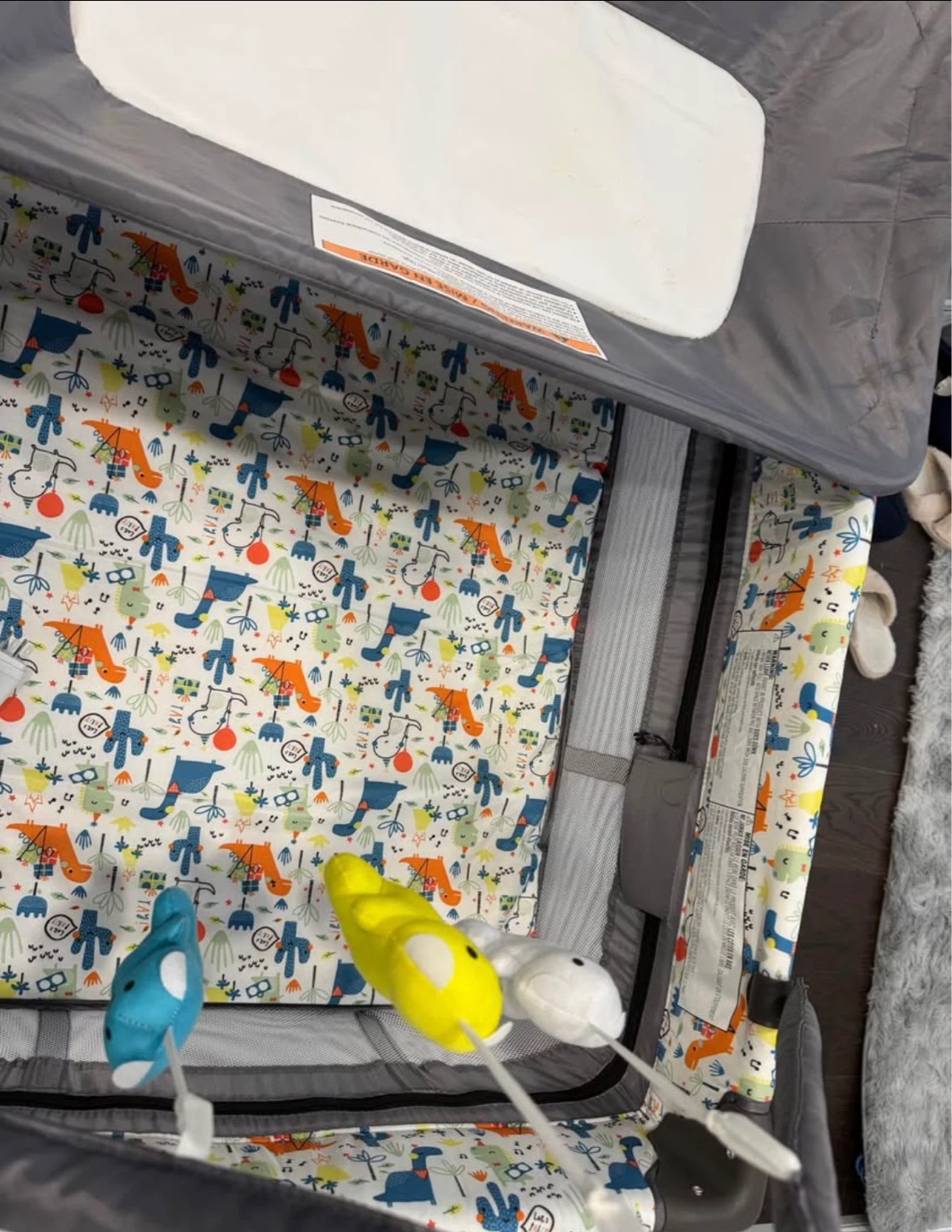 LIVINGbalance Playpen with Changing Table and Mobile - photo 2