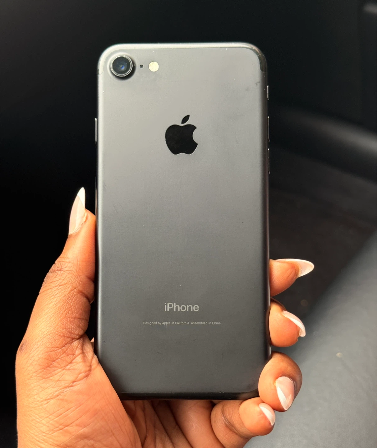 Apple iPhone 7 (128GB, Black)
