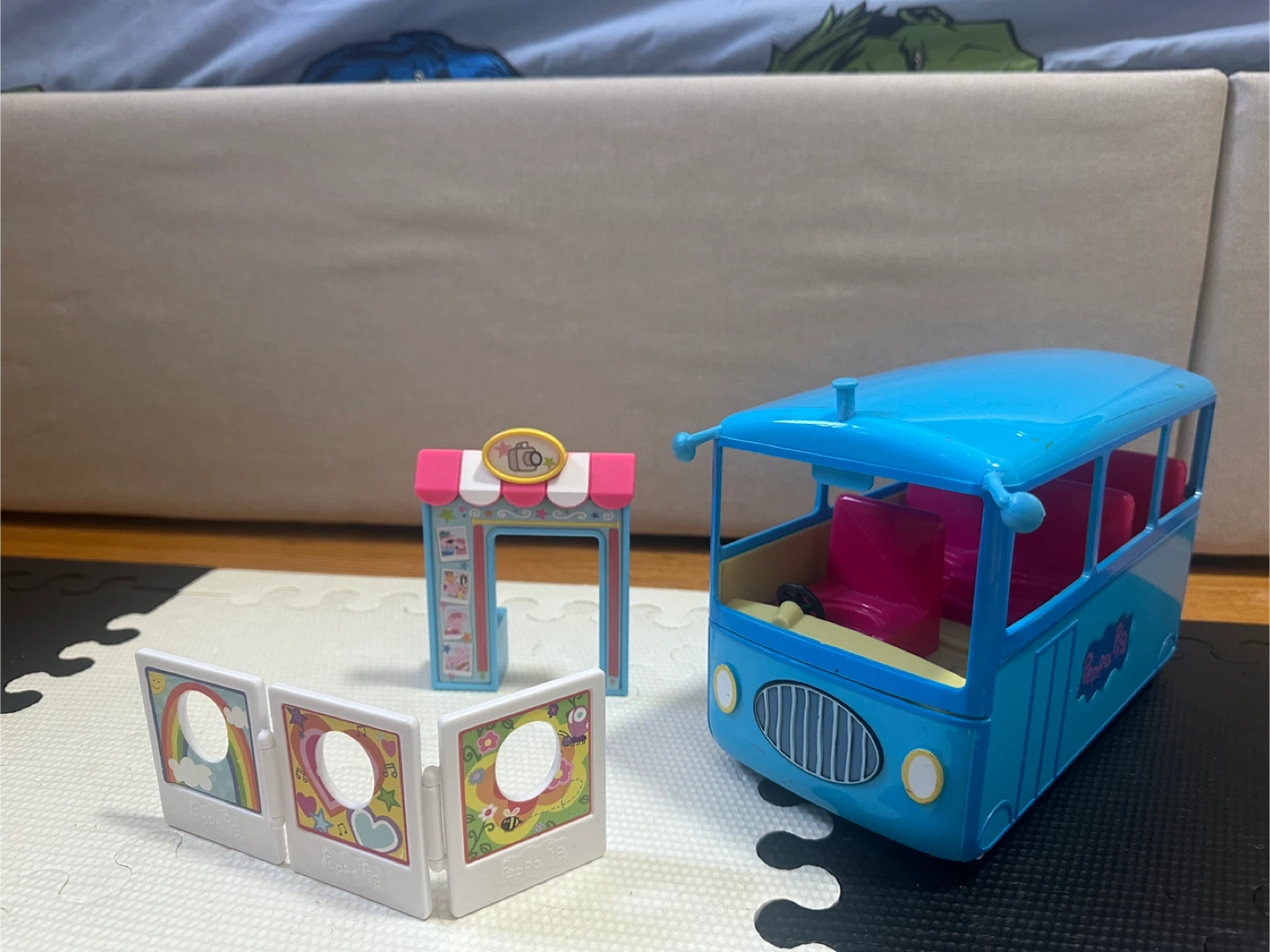 Peppa Pig Play Bus and Camper Van with Figures - photo 5