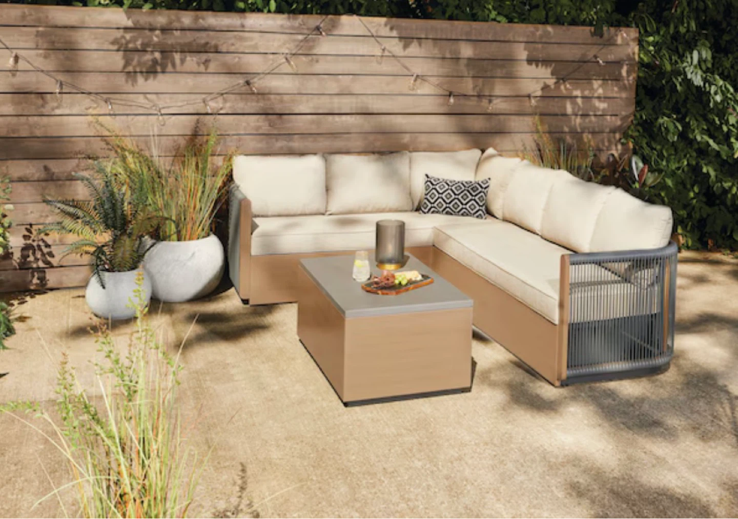 New CANVAS Cameron Aluminum Outdoor/Patio Sectional Set