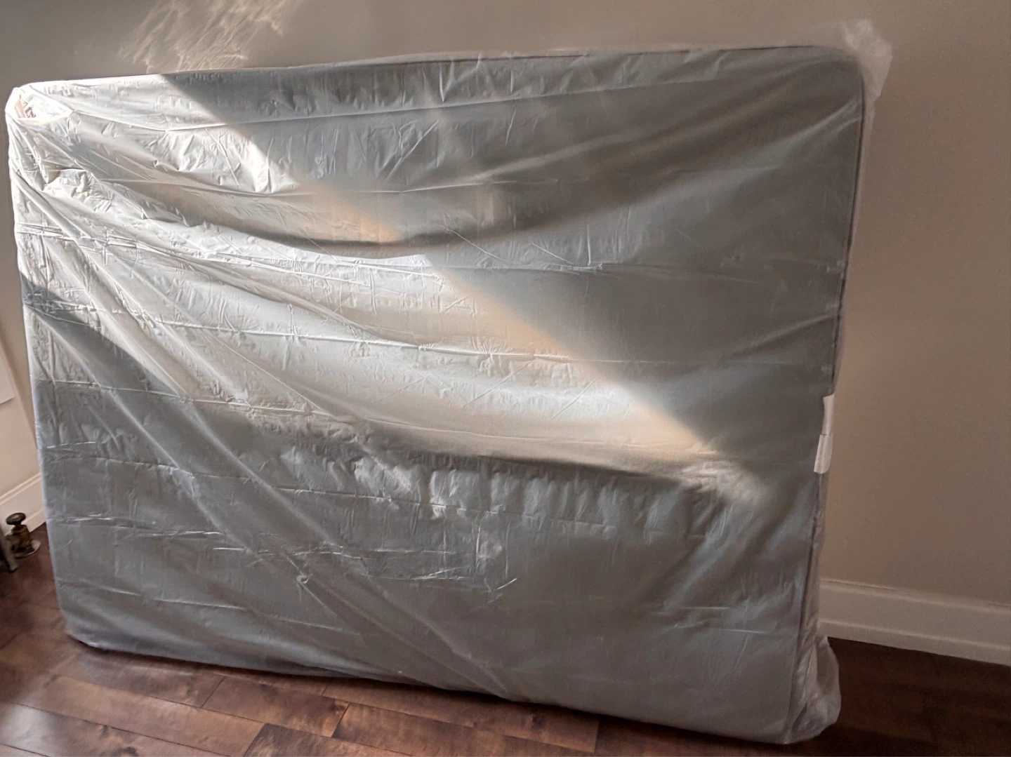 Mattress queen size excellent condition