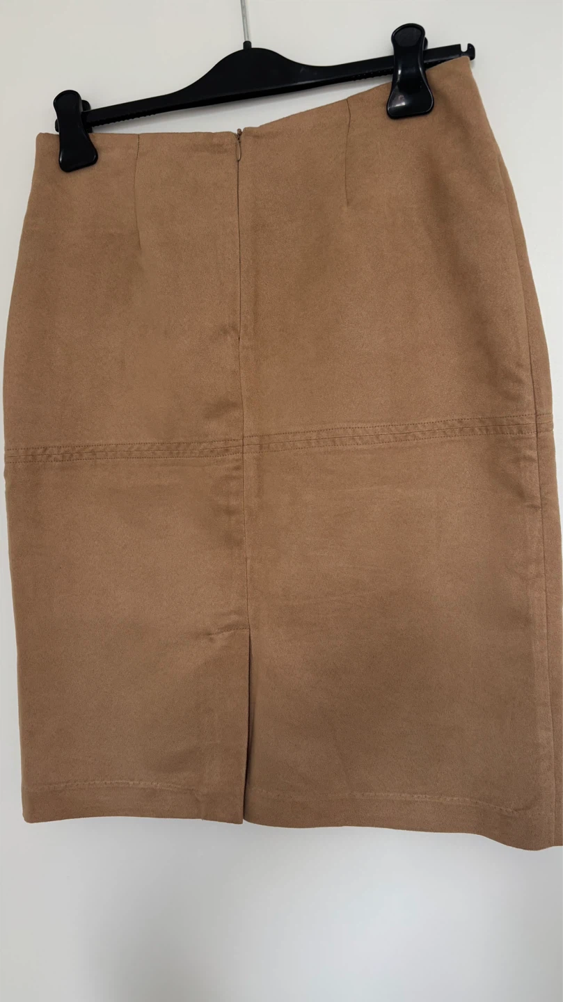 Beechers Brook Tan Suede Skirt Size 10 - photo 2