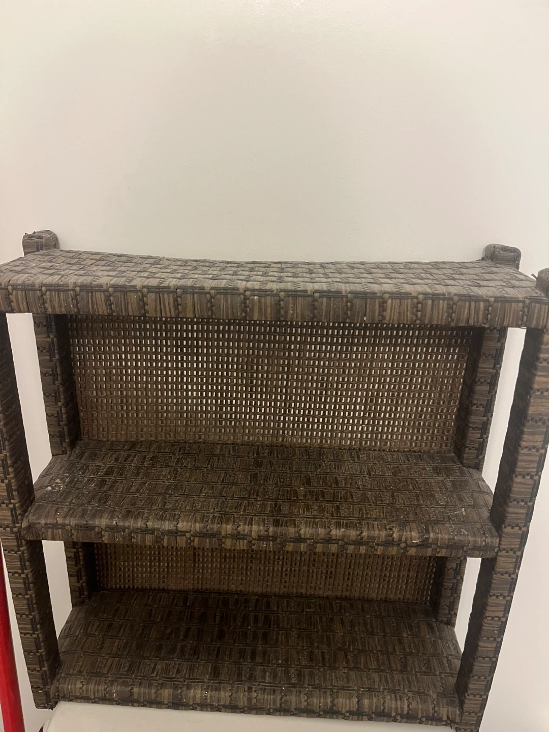 Wicker-look 3-shelf shelving unit