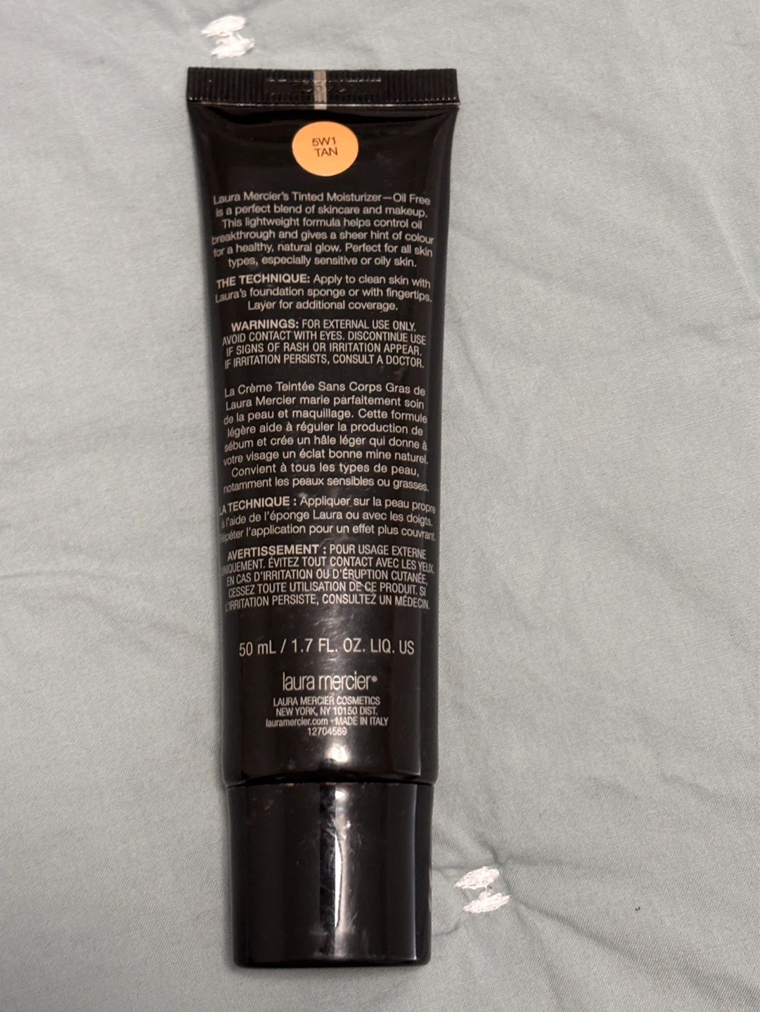 Laura Mercier Tinted Moisturizer Oil Free 5W1 Tan 1.7 FL. OZ. - photo 2