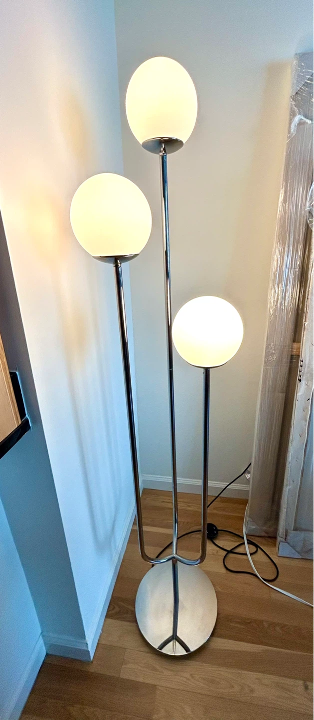 IKEA SIMRISHAMN Floor Lamp, Chrome Plated/Opal Glass - photo 4