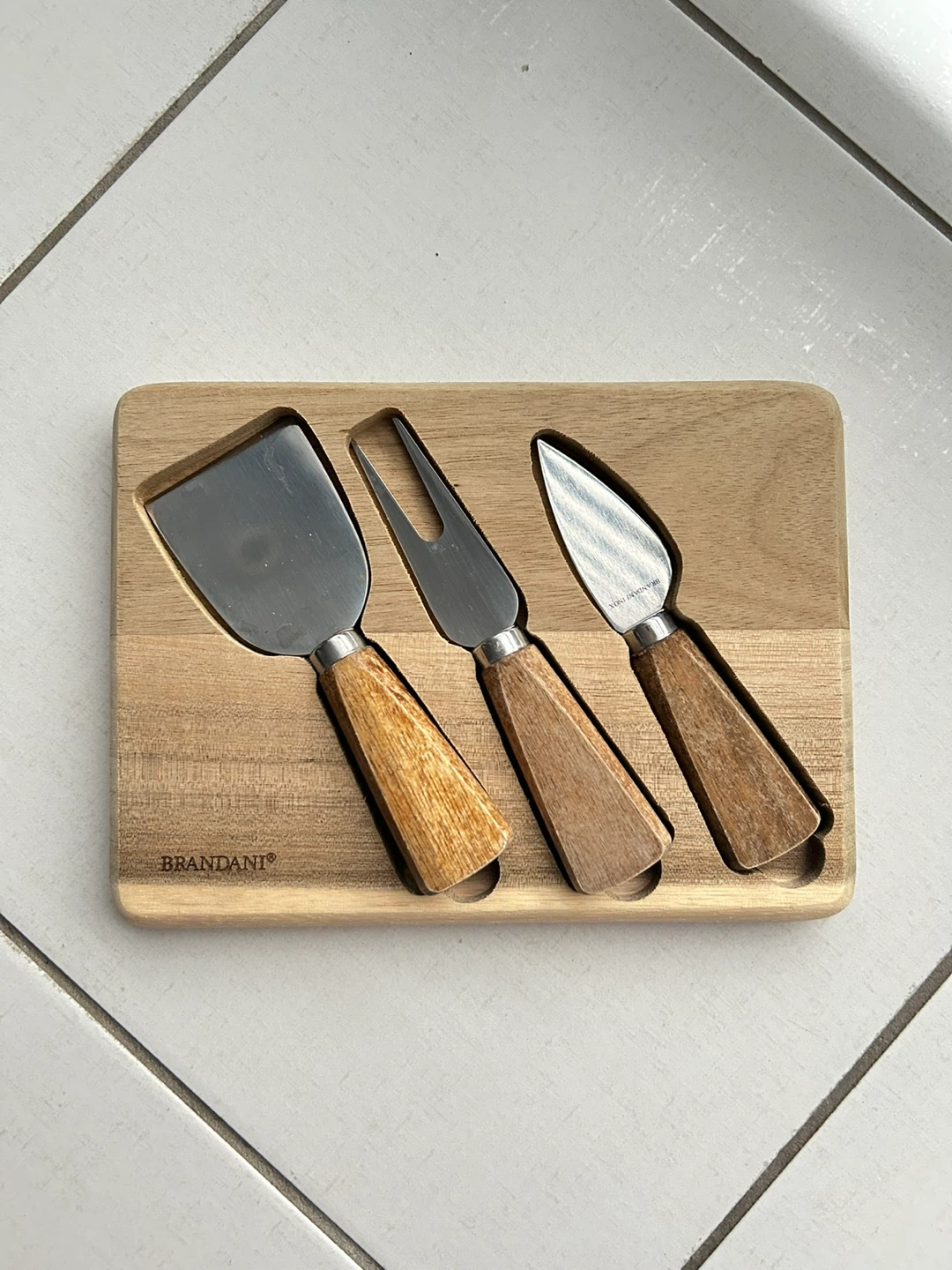 Preowned Brandani Cheese Knife Set 3 piece wood Board