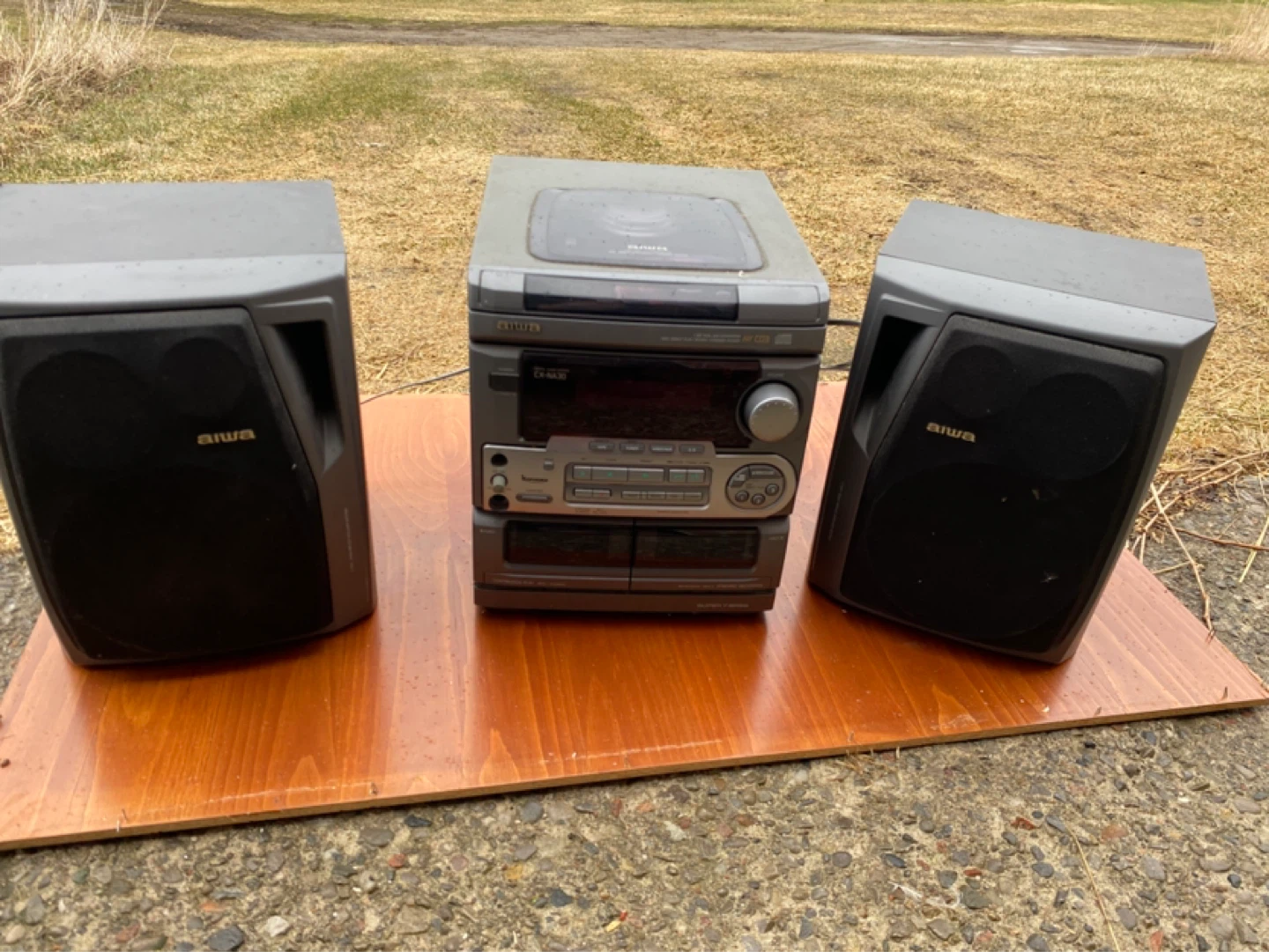 Aiwa CX-NA30 CD Stereo System with Speakers - photo 2