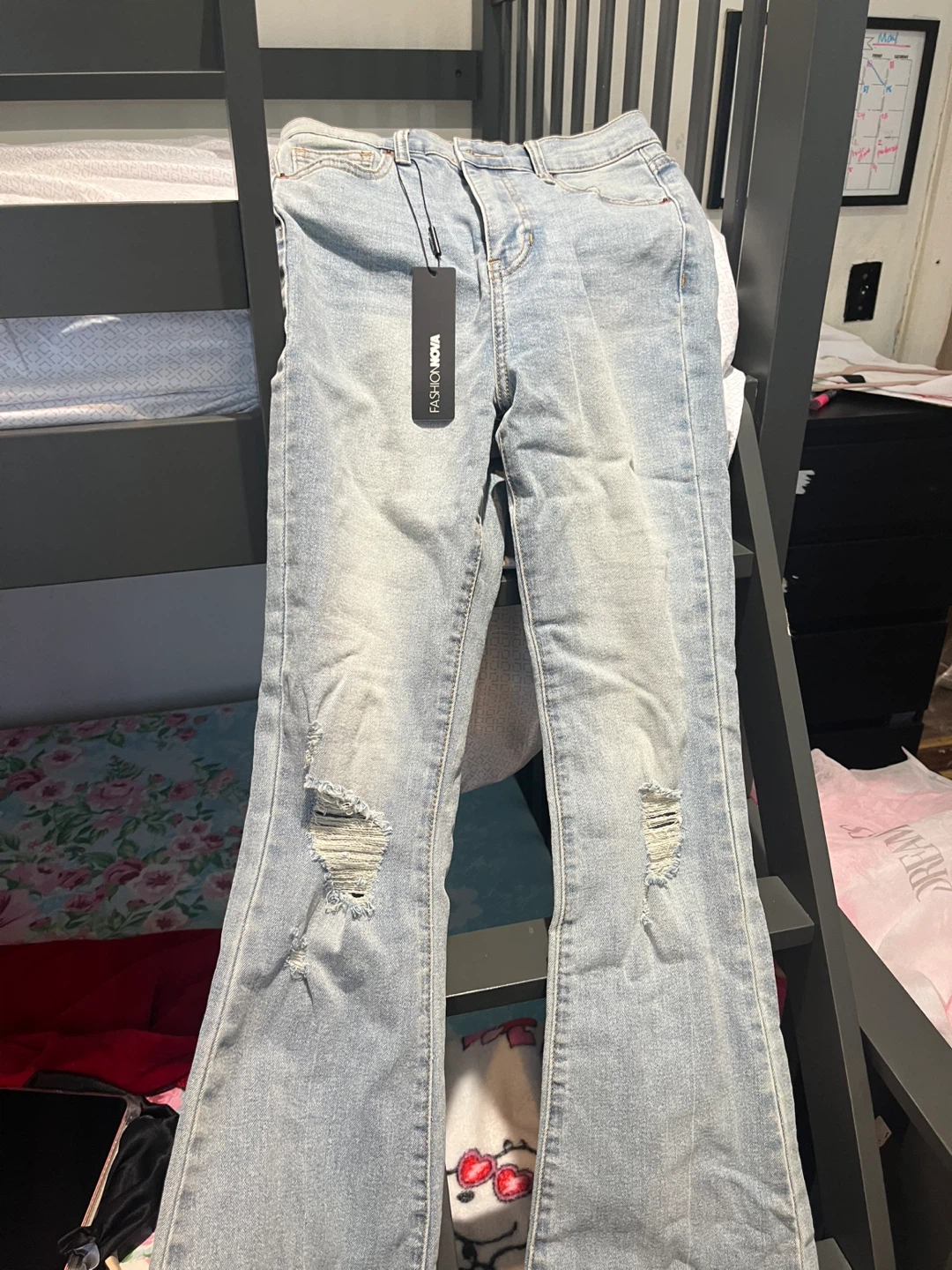 Fashion Nova Light Wash Flare Jeans Size 7 - photo 2