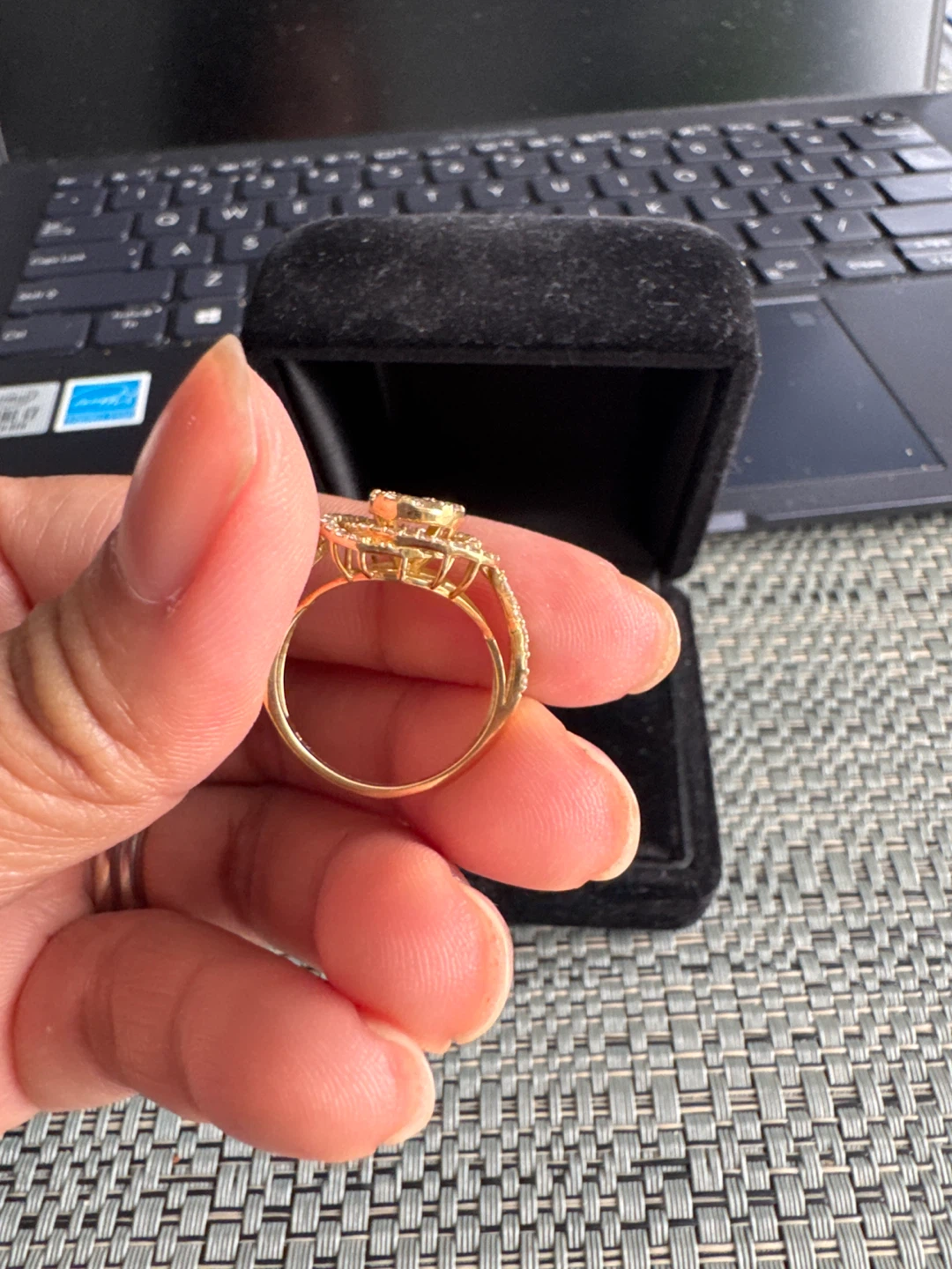 Diamond Ring with Gem Identification Report - photo 2