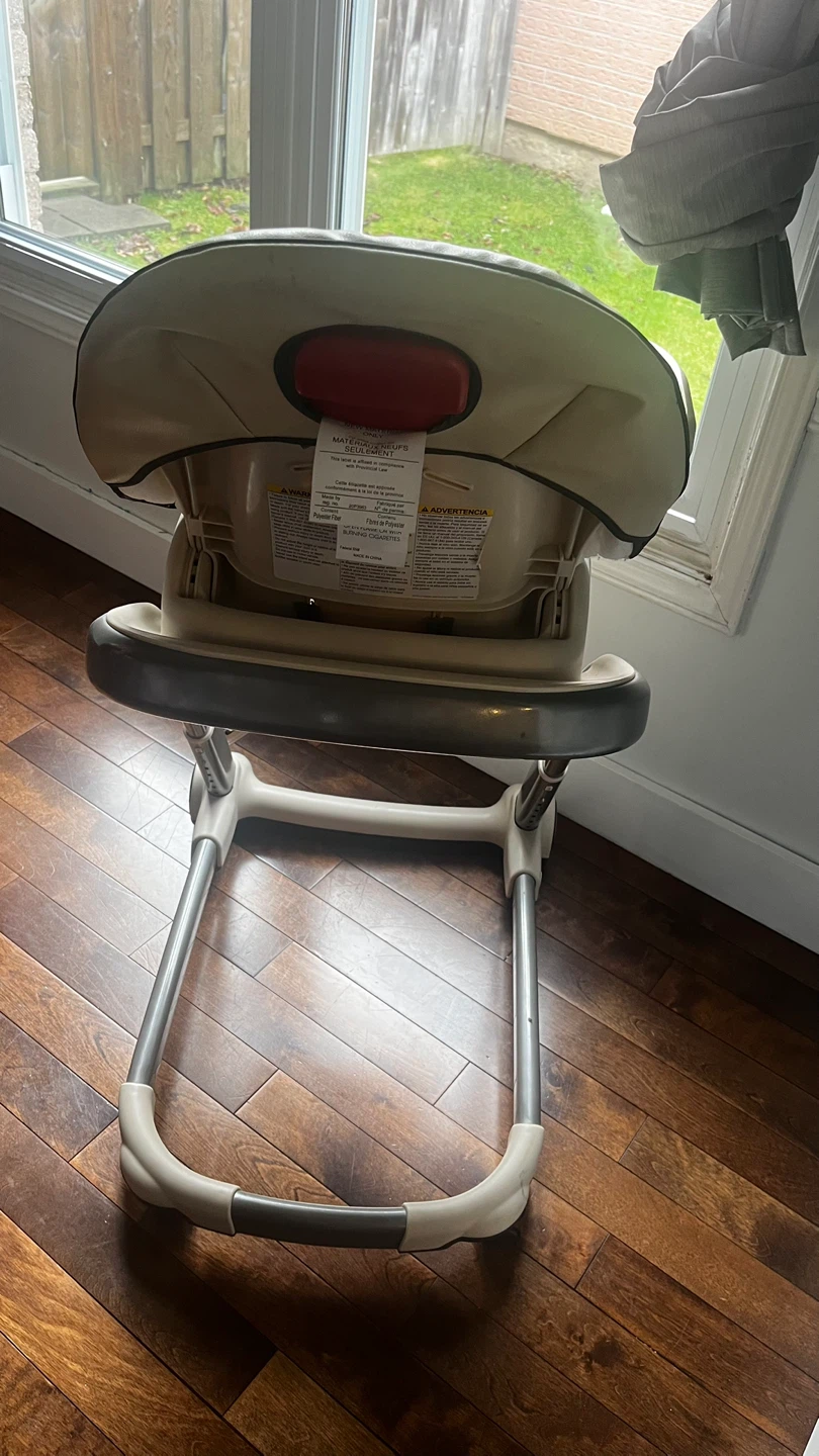 Graco High Chair - photo 3
