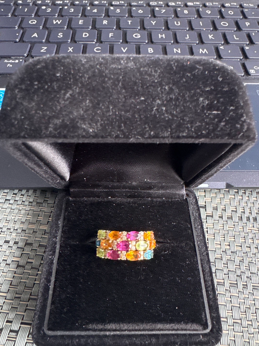 18 Gold Multi-Gemstone Ring