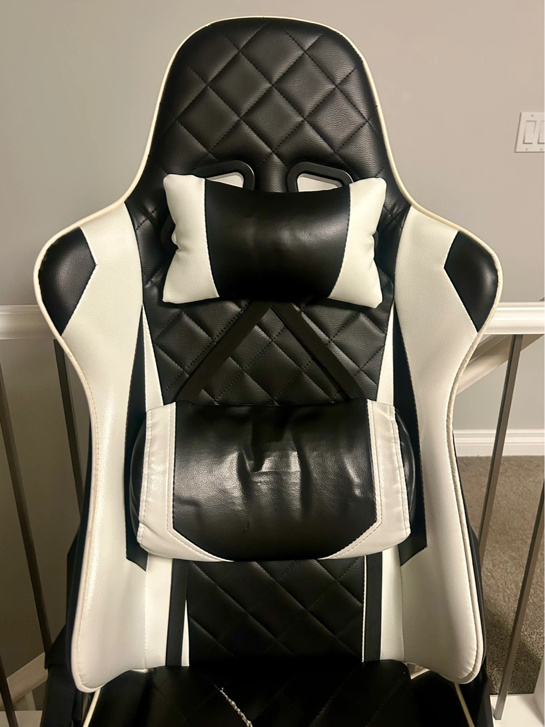 Black & White Gaming Chair with Footrest - photo 5