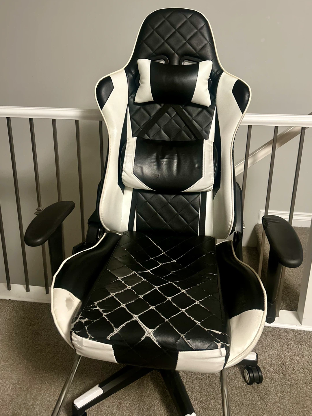 Black & White Gaming Chair with Footrest - photo 2