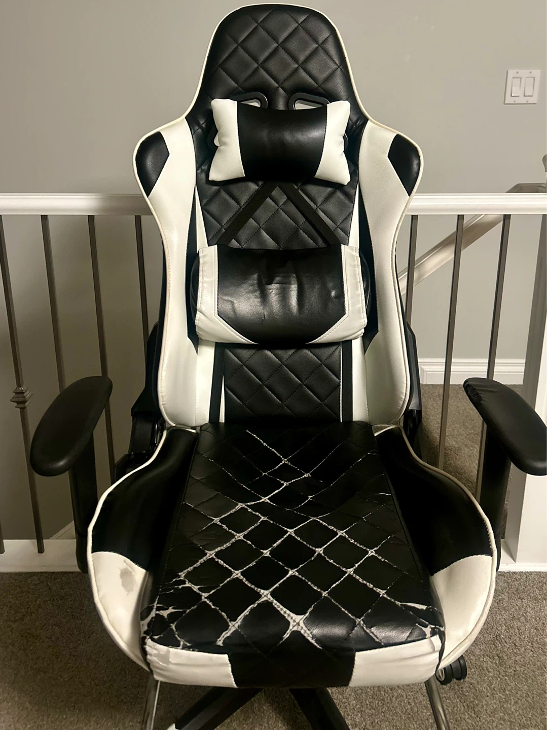 Black & White Gaming Chair with Footrest