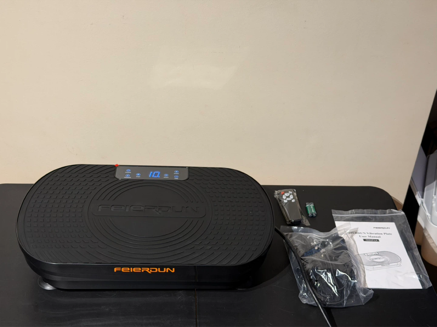 FEIERDUN Vibration Plate Machine with Remote - photo 2