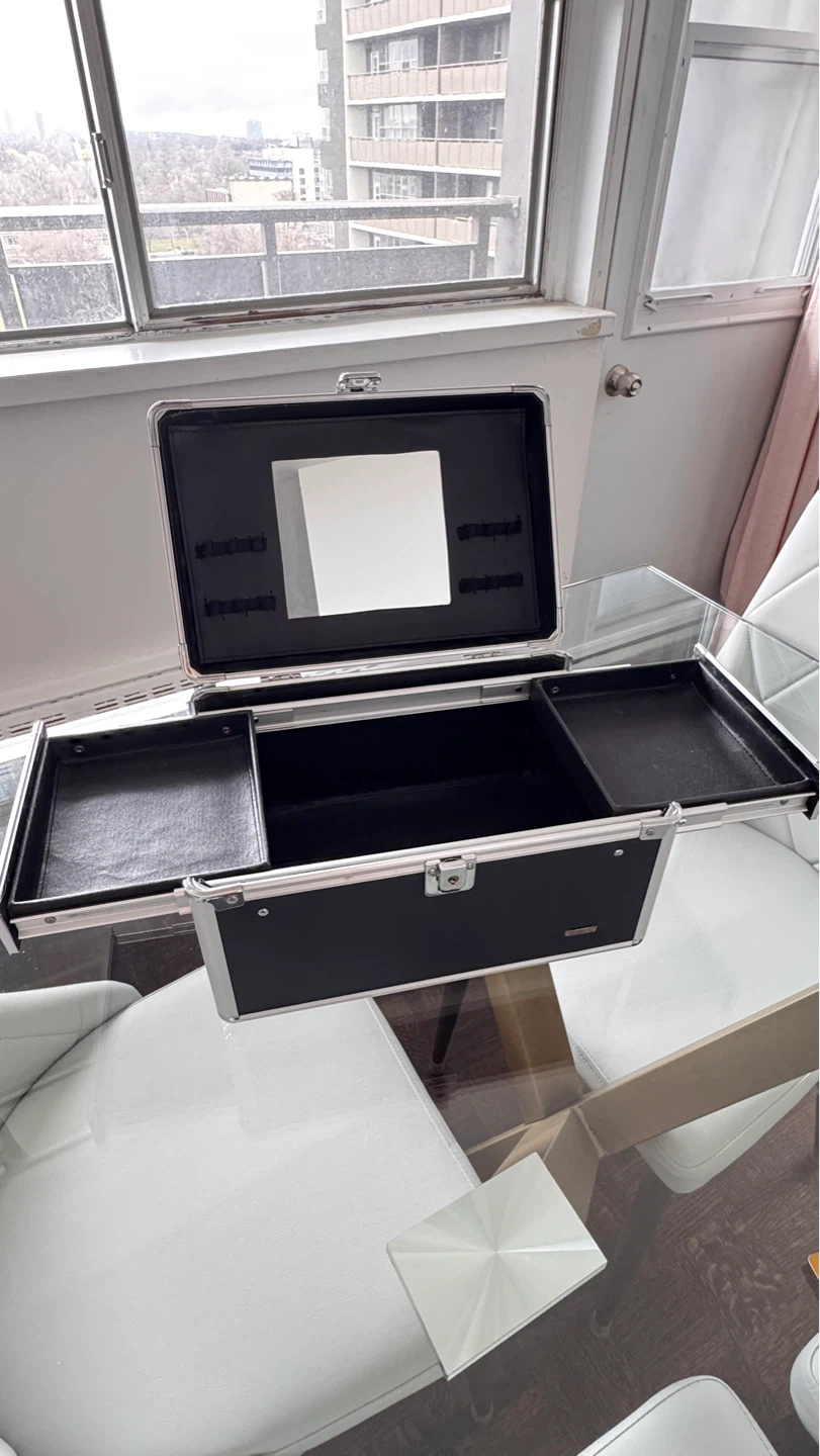 Black and Silver Makeup Train Case with Mirror - photo 2