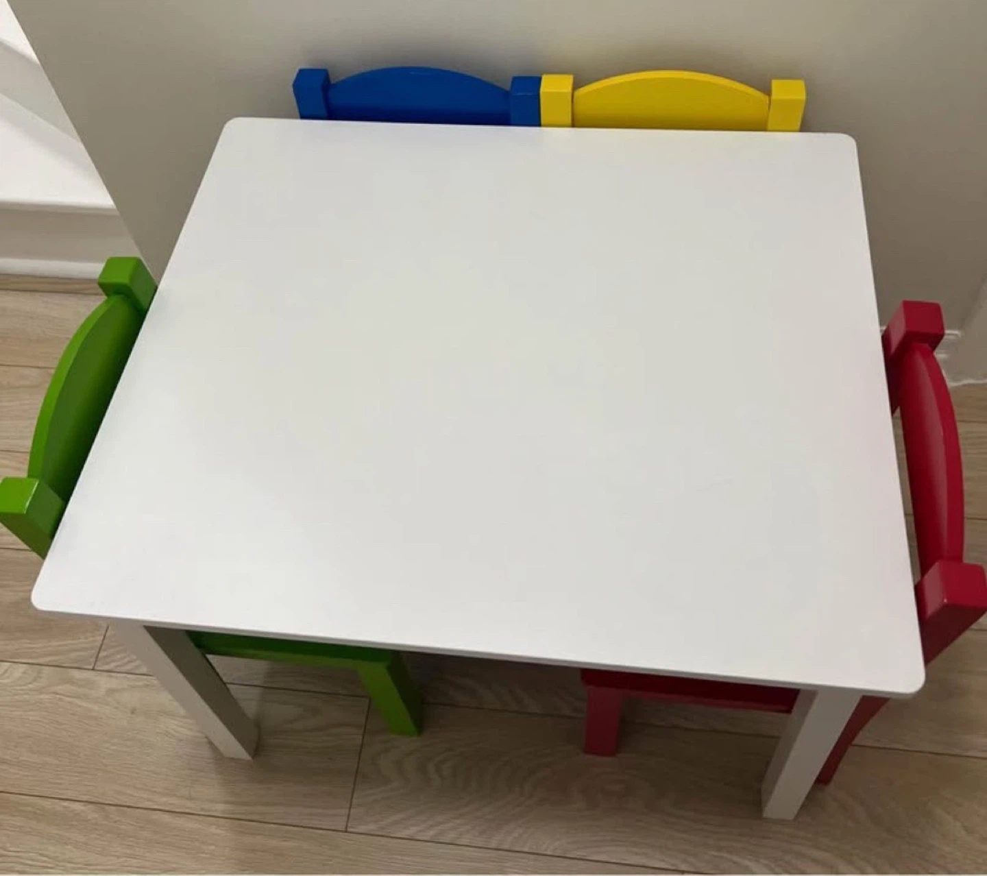 Kids Table and 4 Chairs Set - photo 4