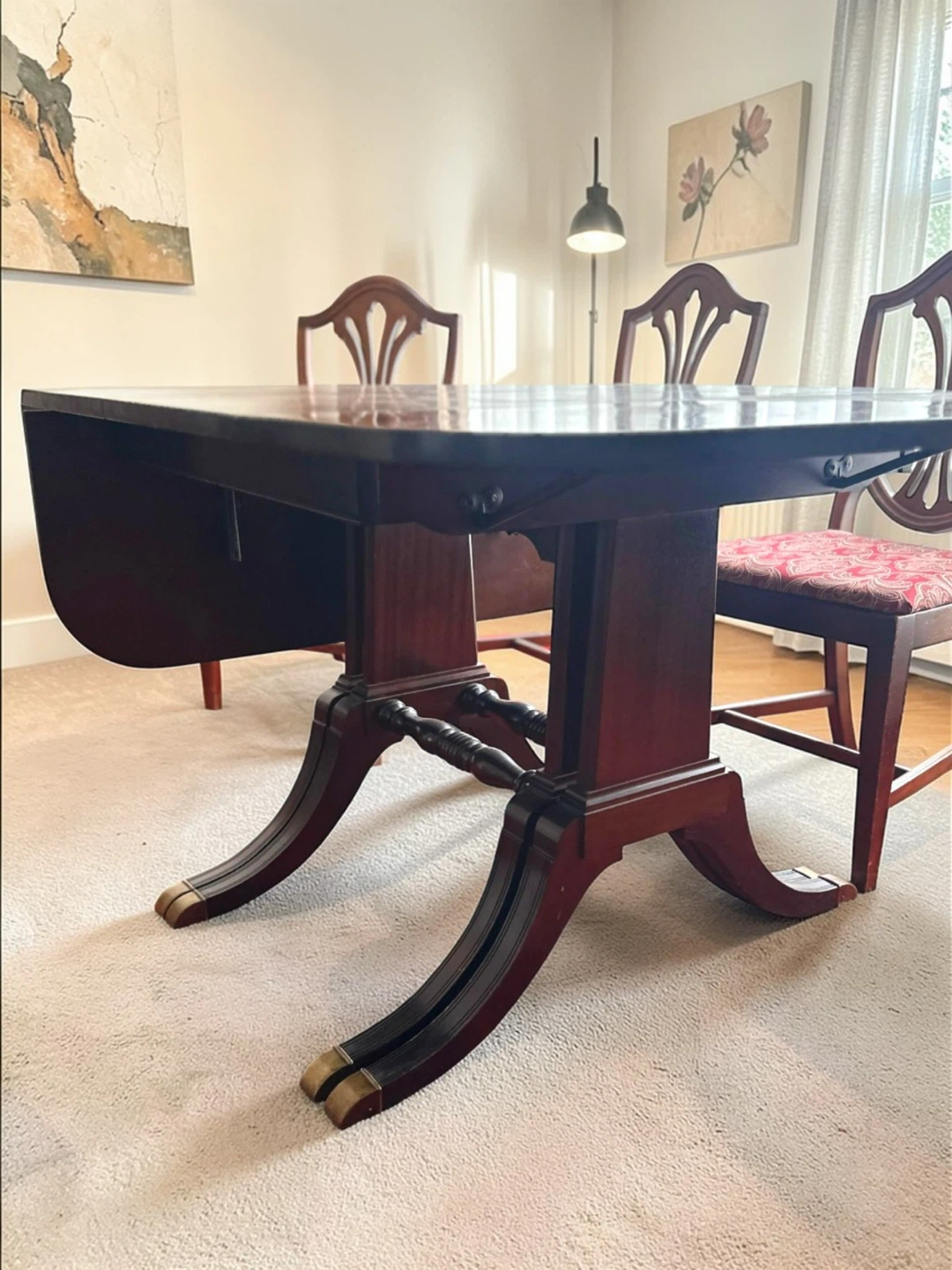 Dining Table with 2 Leaves - Vintage Drexel Duncan Phyfe