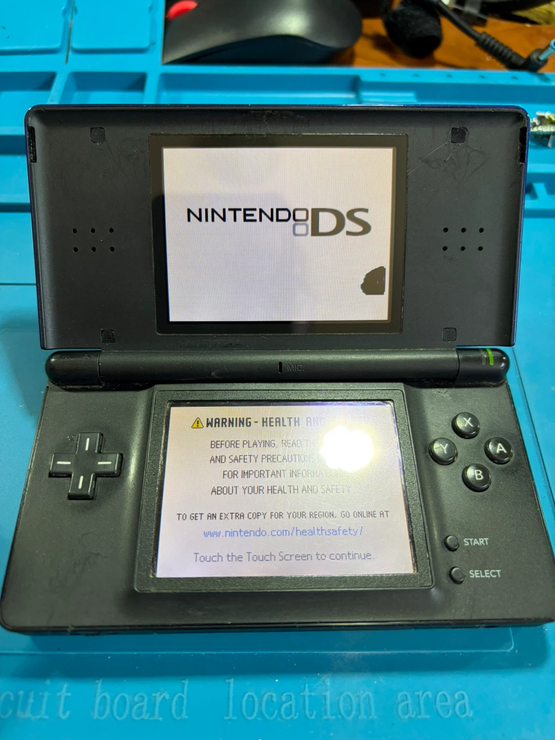 Nintendo DS Lite Console with Pokémon LeafGreen repo - photo 2