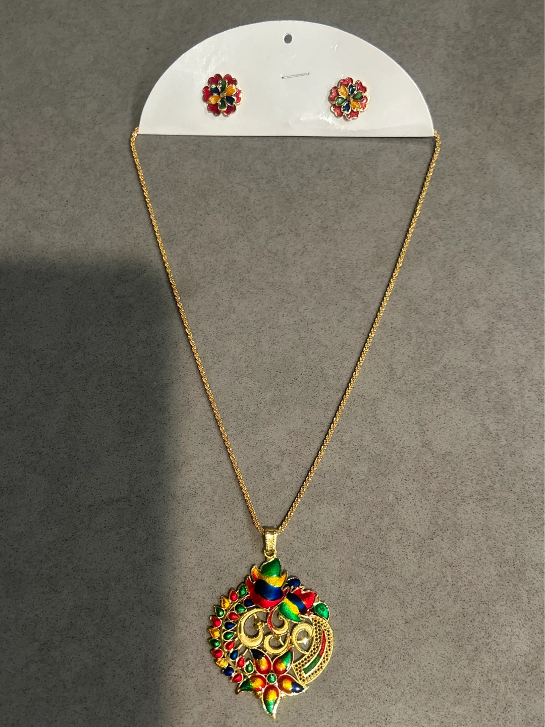 NEW Gold-Tone Necklace and Earring Set with Colourful Pendant - photo 2