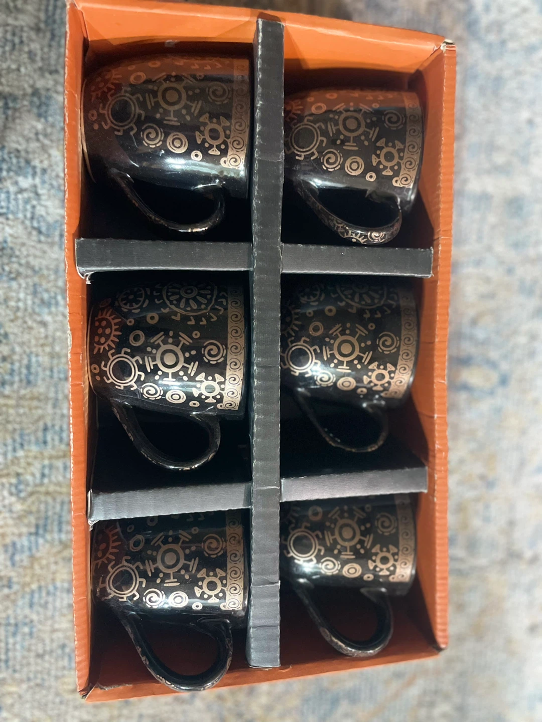 Set of 6 Black Mugs with Gold Pattern