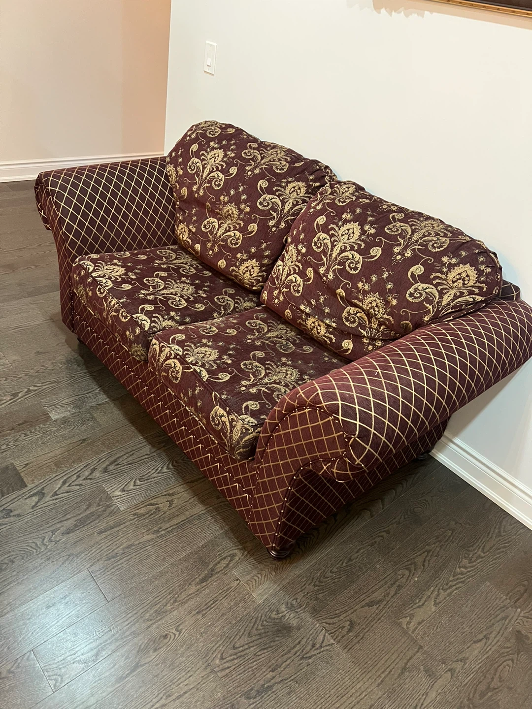 Loveseat Couch - Burgundy and Gold Floral Pattern - photo 2