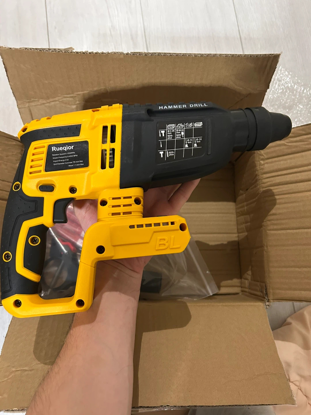 Ruegior Hammer Drill with Bit Set - photo 2