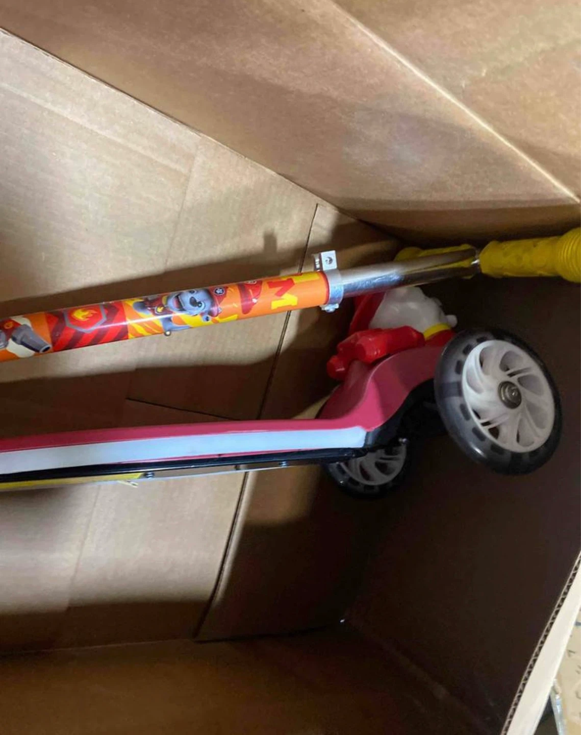 Nickelodeon Paw Patrol Light-Up Scooter - photo 3