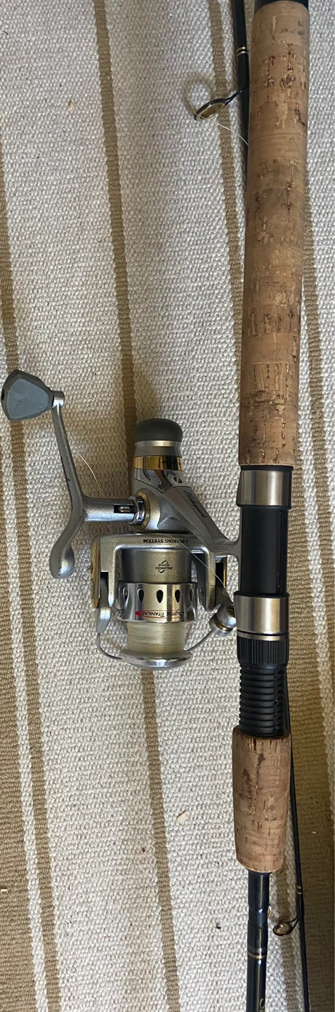 Shakespeare Sigma Titanium Spinning Fishing Rod and Reel Combo - photo 2