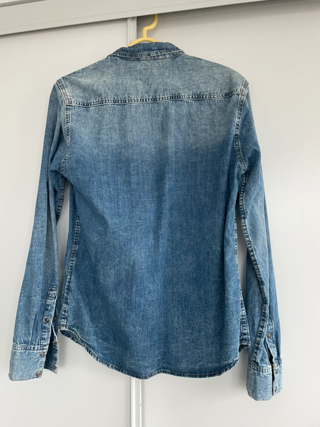 BNWT Denim Shirt button up - photo 3