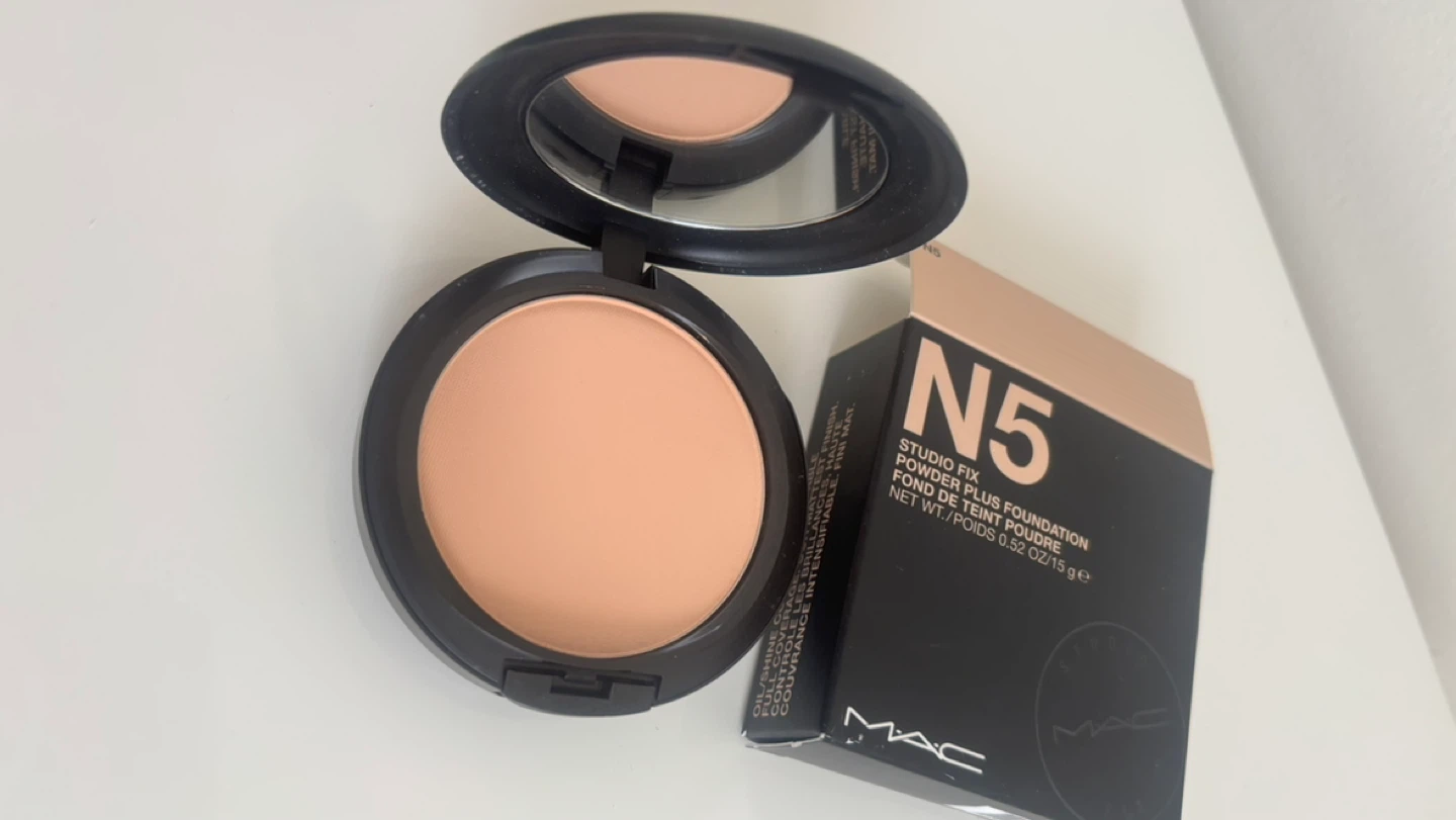 MAC Studio Fix Powder Plus Foundation - Various Shades - photo 4