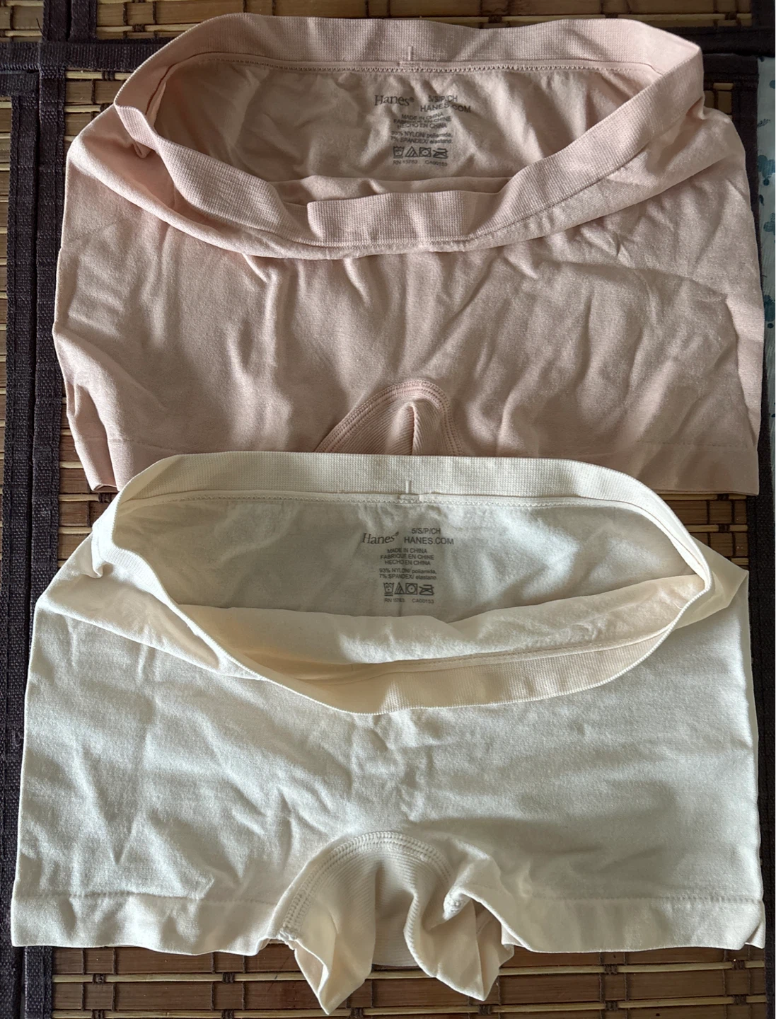 Both (2) Hanes Women's Underwear Size 5/S - photo 4