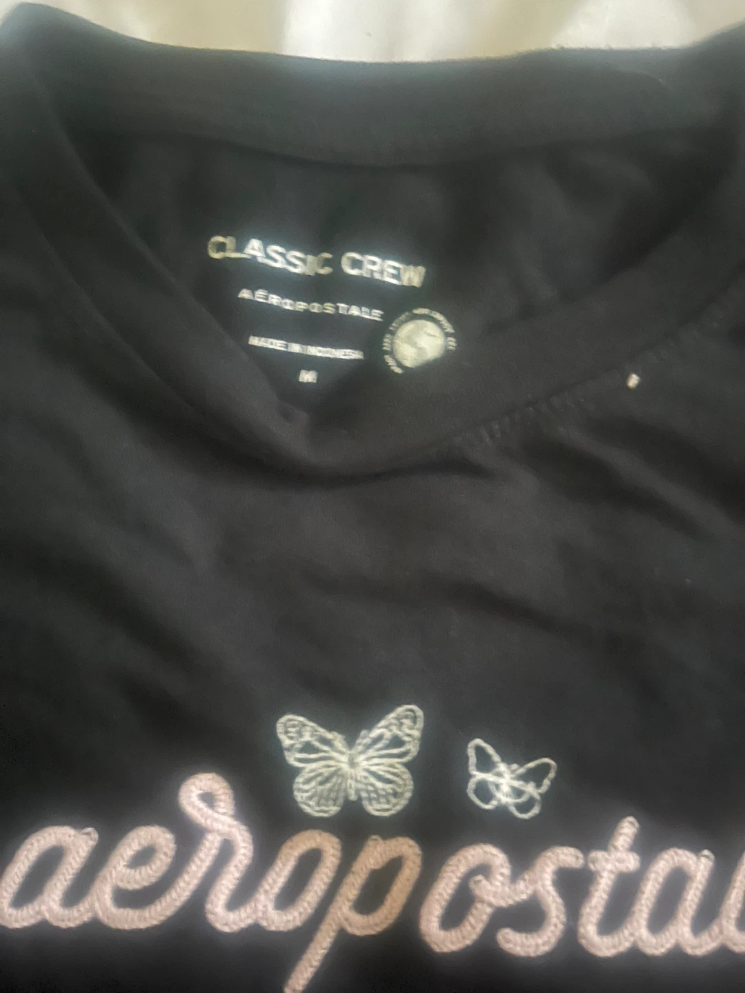 Aeropostale Black Classic Crew T-Shirt with Butterflies - Size M - photo 3