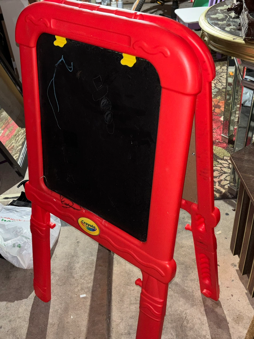 Crayola Double-Sided Easel - photo 2