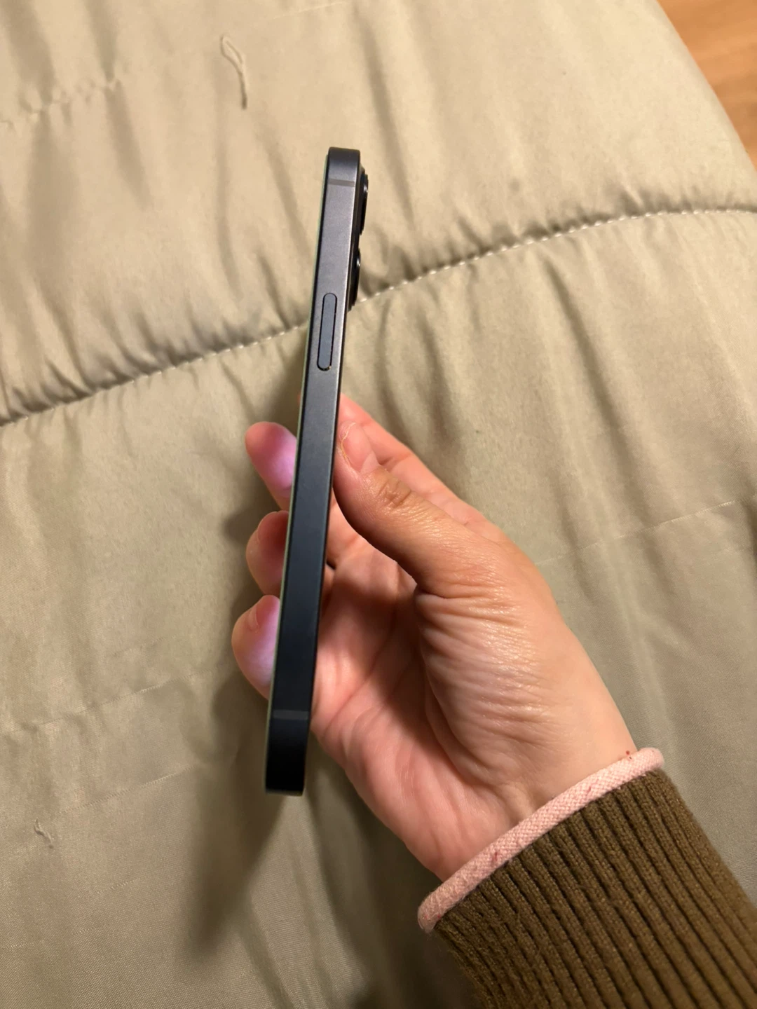iPhone 13 - photo 5