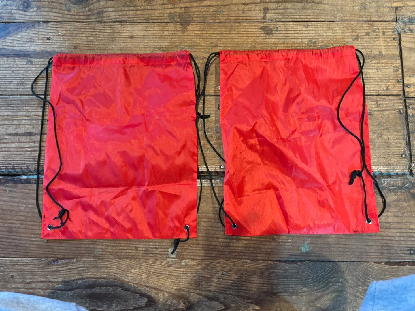 Set of 2 Red Drawstring Bags