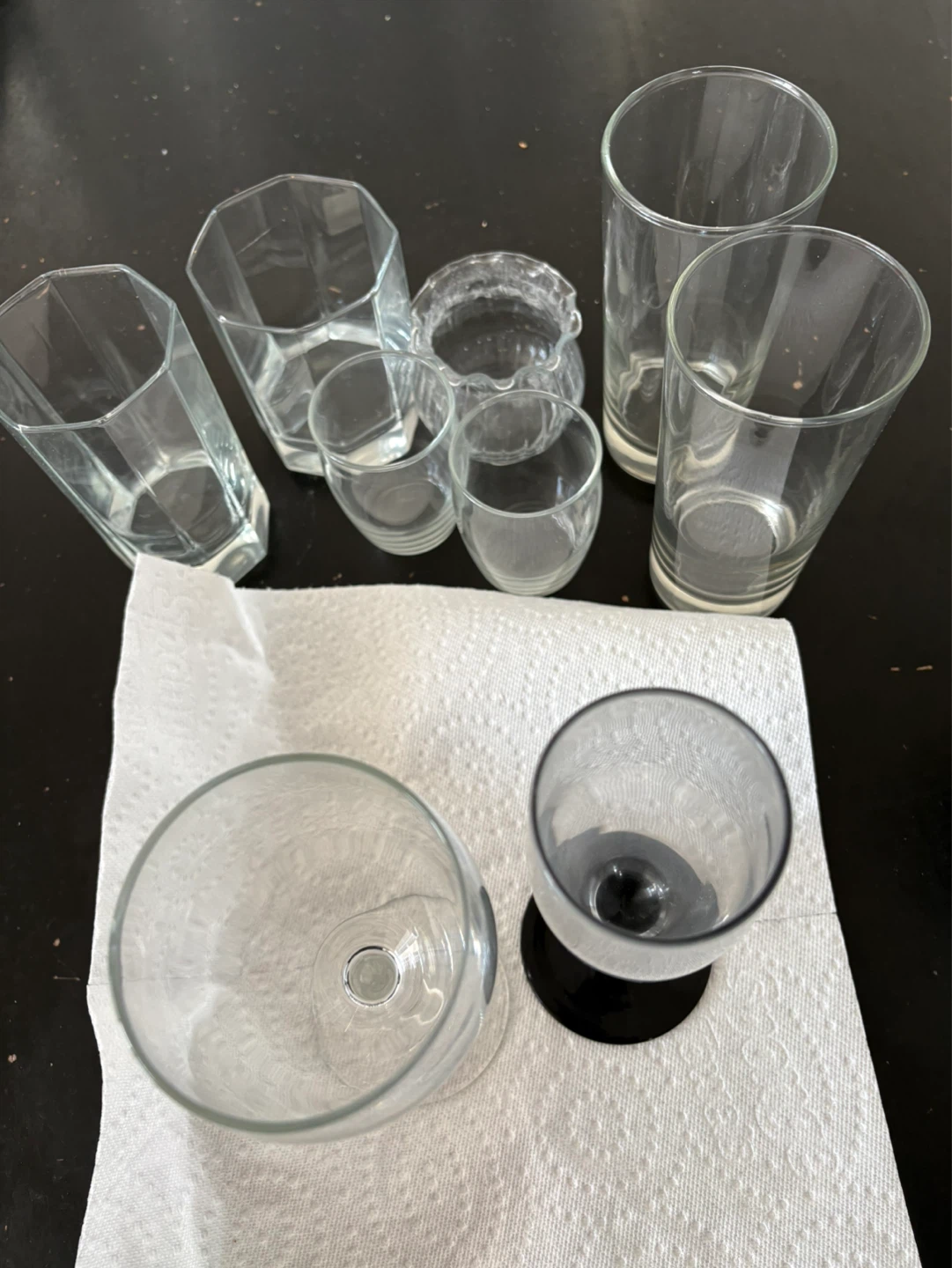 Assorted Glassware Set