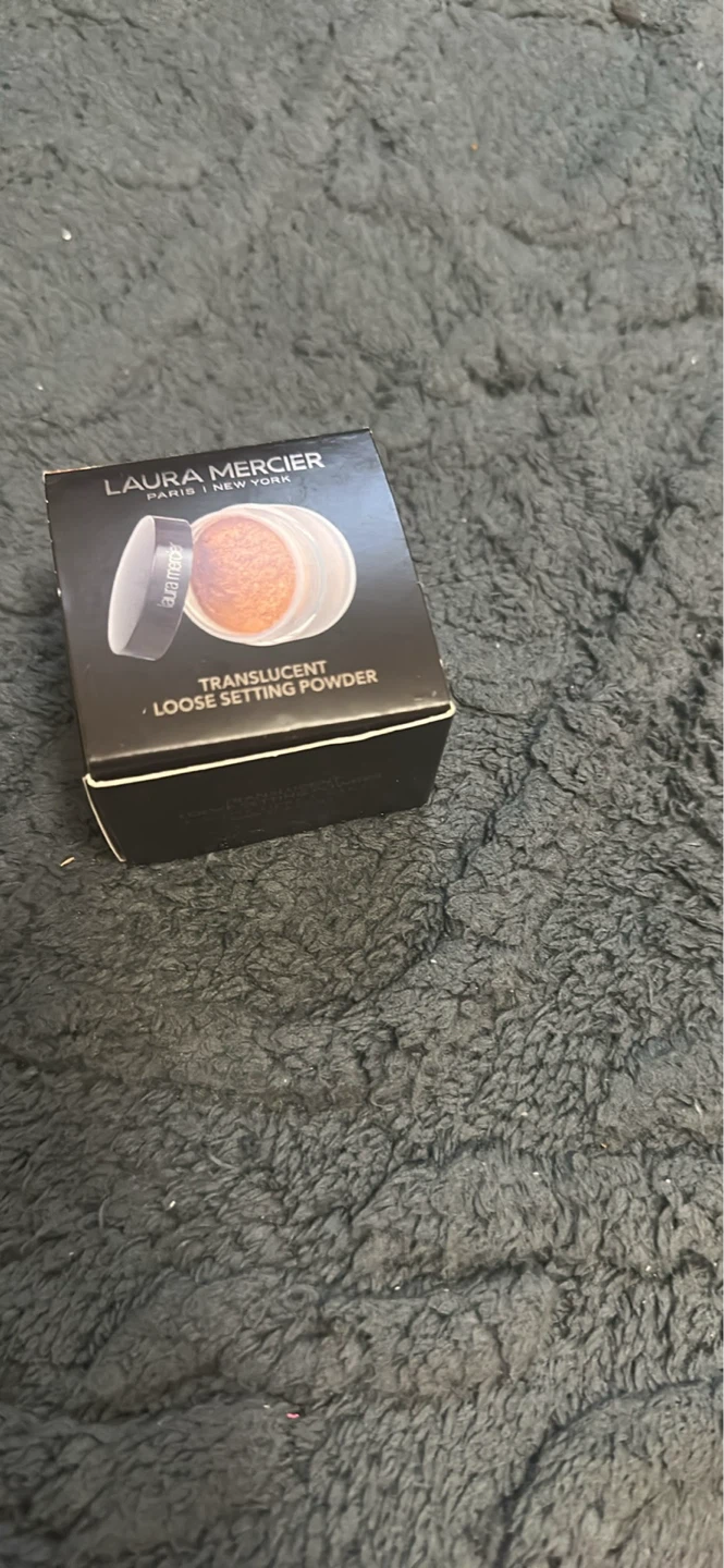 Laura Mercier Translucent Loose Setting Powder - Medium Deep